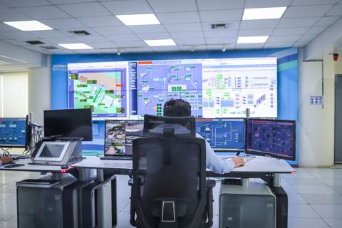 Cerebras (CWAN) Shares Sink as Margins Trail AI Chip Rivals
