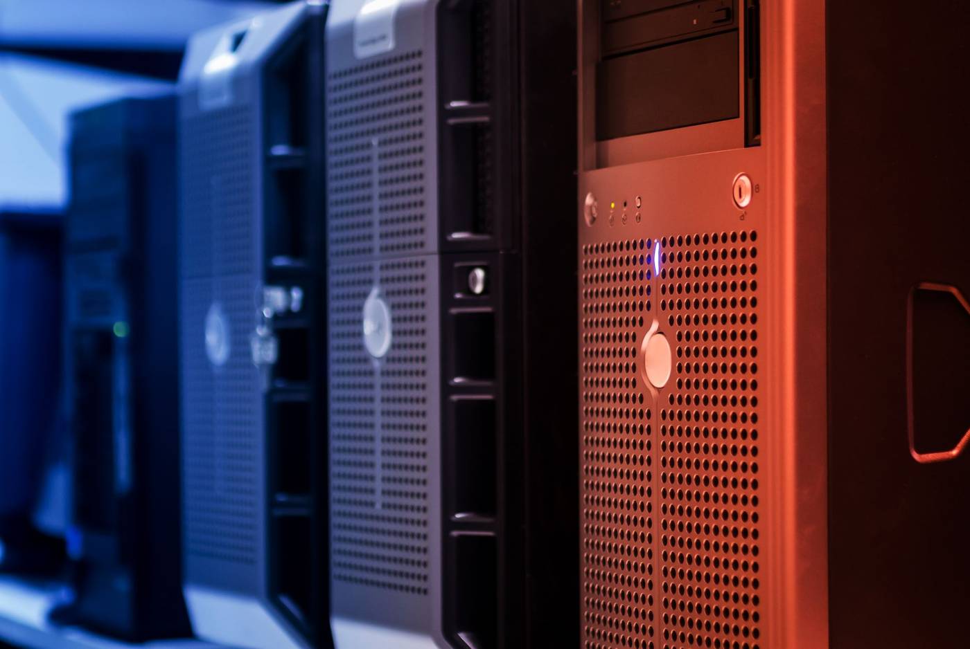 Data center server rack ai infrastructure