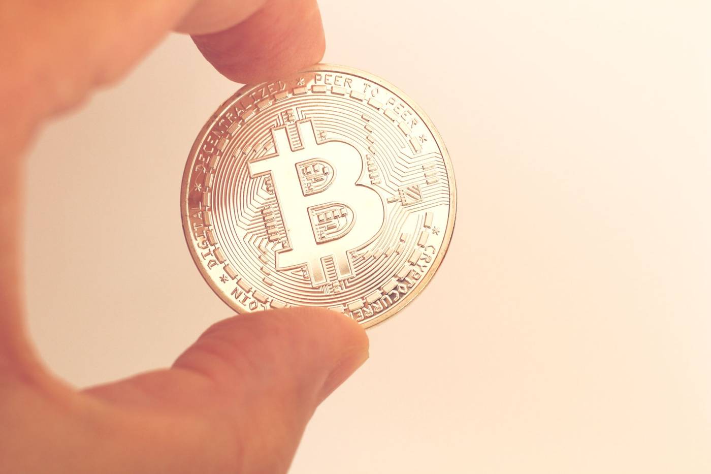 Bitzero Holdings trades at $8.99 after signing a binding $2.6 billion, 15-year AI lease with OneQode for its 110 MW Norway…