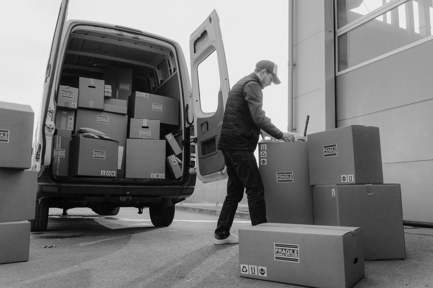 Warehouse delivery workers india